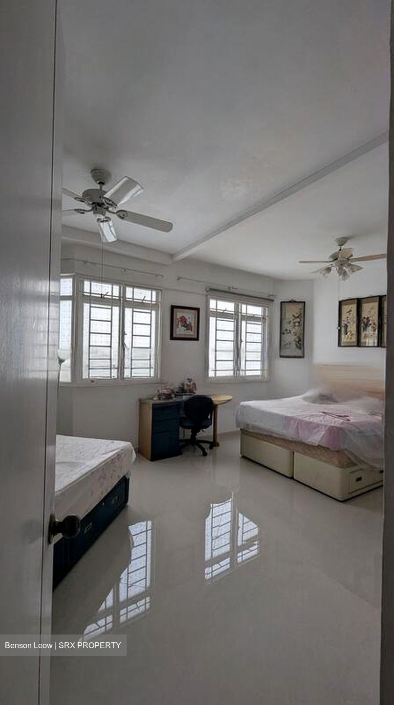 Summerdale (D22), Condominium #479999011